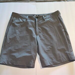 The North Face Shorts Men’s Size 38 Gray Stretch Nylon Lightweight Active